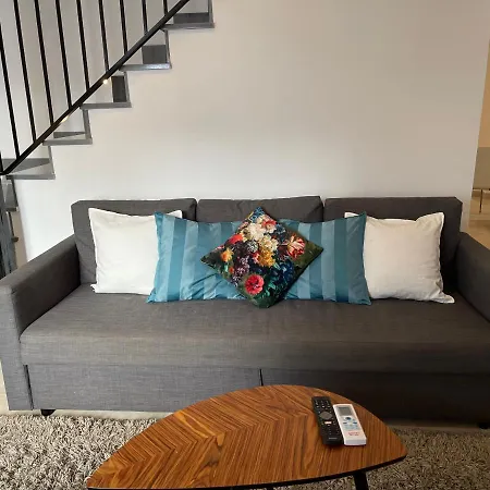 New Townhouse In The Heart Of With Jacuzzi Vakantiehuis Nerja