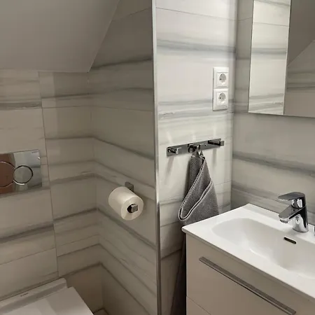 New Townhouse In The Heart Of With Jacuzzi Nerja