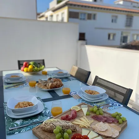 Tatil Evi New Townhouse In The Heart Of With Jacuzzi *