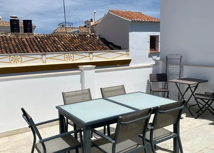 New Townhouse In The Heart Of With Jacuzzi *